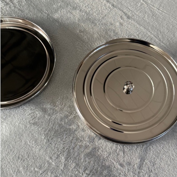 Vintage Stainless Steel Masala Spice Box Set w/ 7 Cups & Lid – Shiny WMF Style - Picture 3 of 13